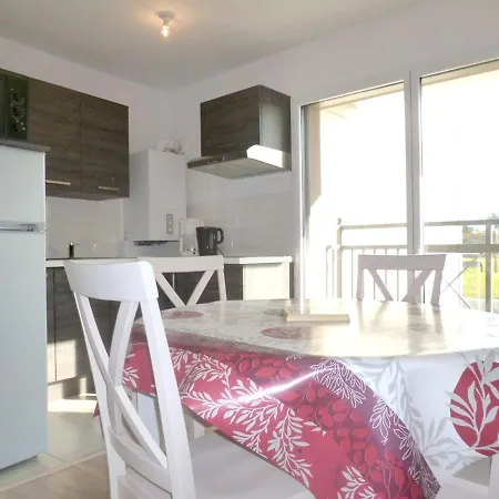 Apartamento A Avec Balcon Et Jardin *