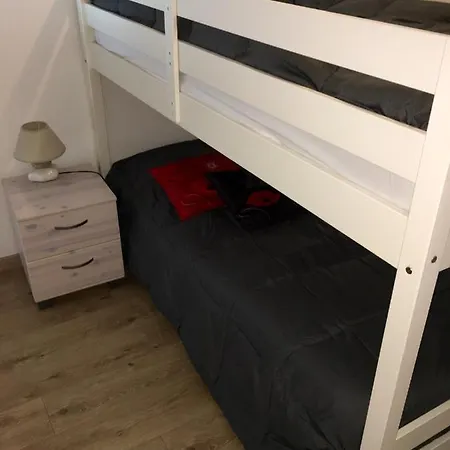 Apartman A Avec Balcon Et Jardin Dinard